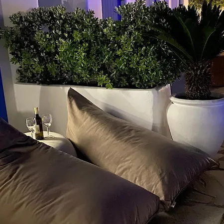 Myconian Sky Suites In Town Apartment *